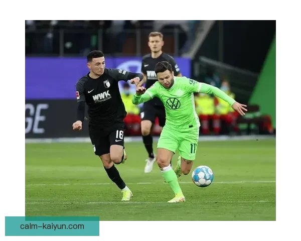 里尔定位球表现稳健，近期在联赛中频频制造威胁。